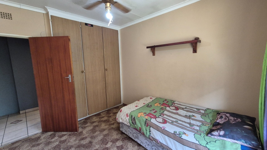4 Bedroom Property for Sale in Roodia Free State